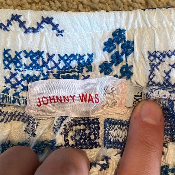 Johnny Was Embroidered Cargo Joggers - Picture 4 of 7